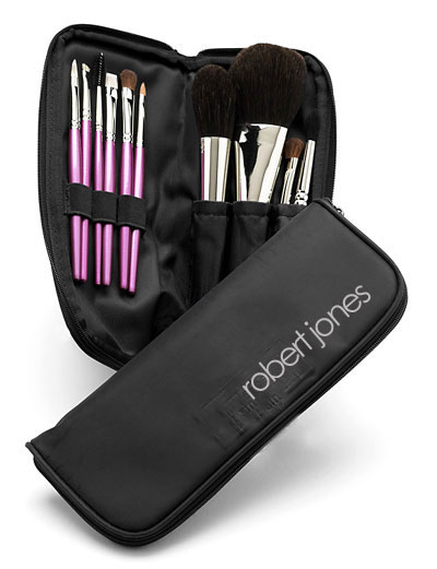 travel brush case, robert jones beauty academy online makeup school